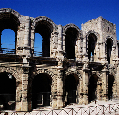 arènes nîmes